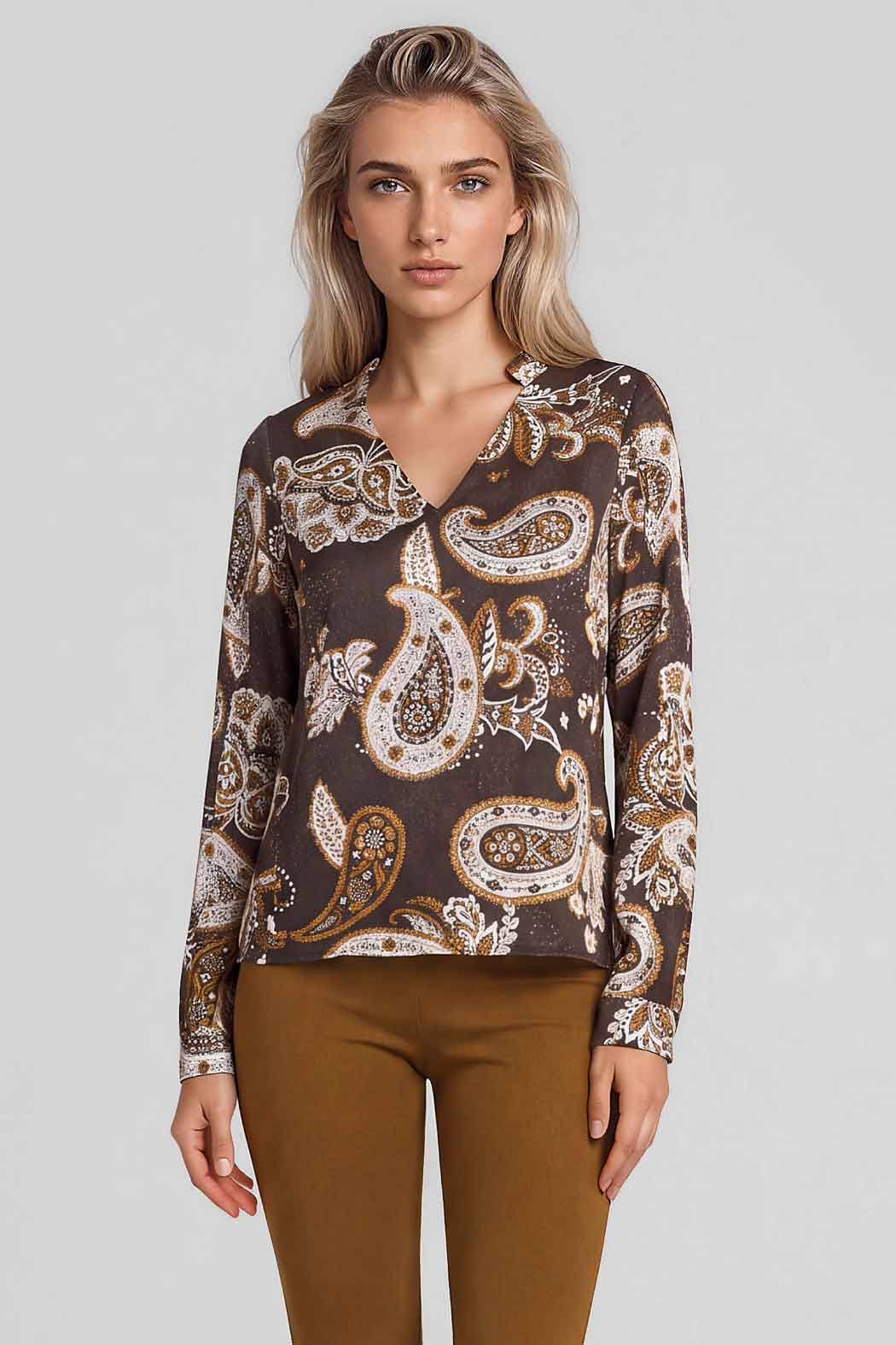 Blusa Estampada Con Escote V