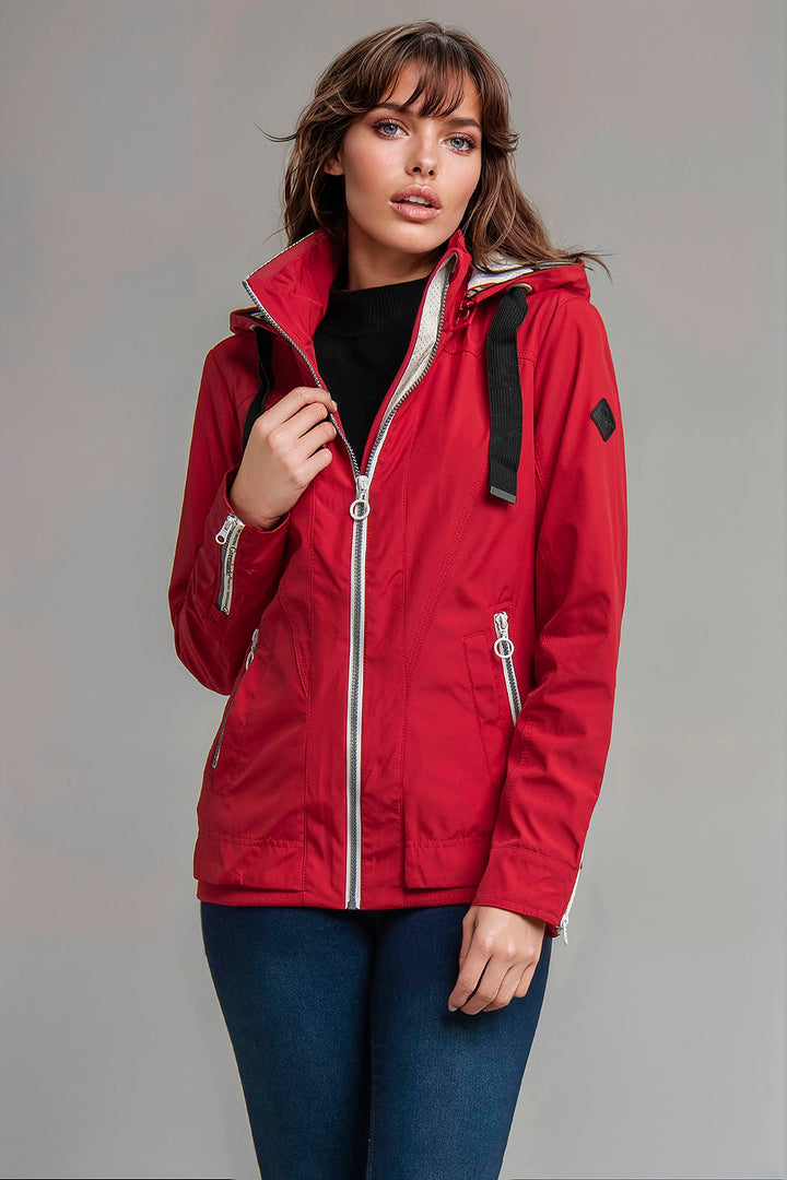 Chamarra Con Capucha Y Cierre Al Frente