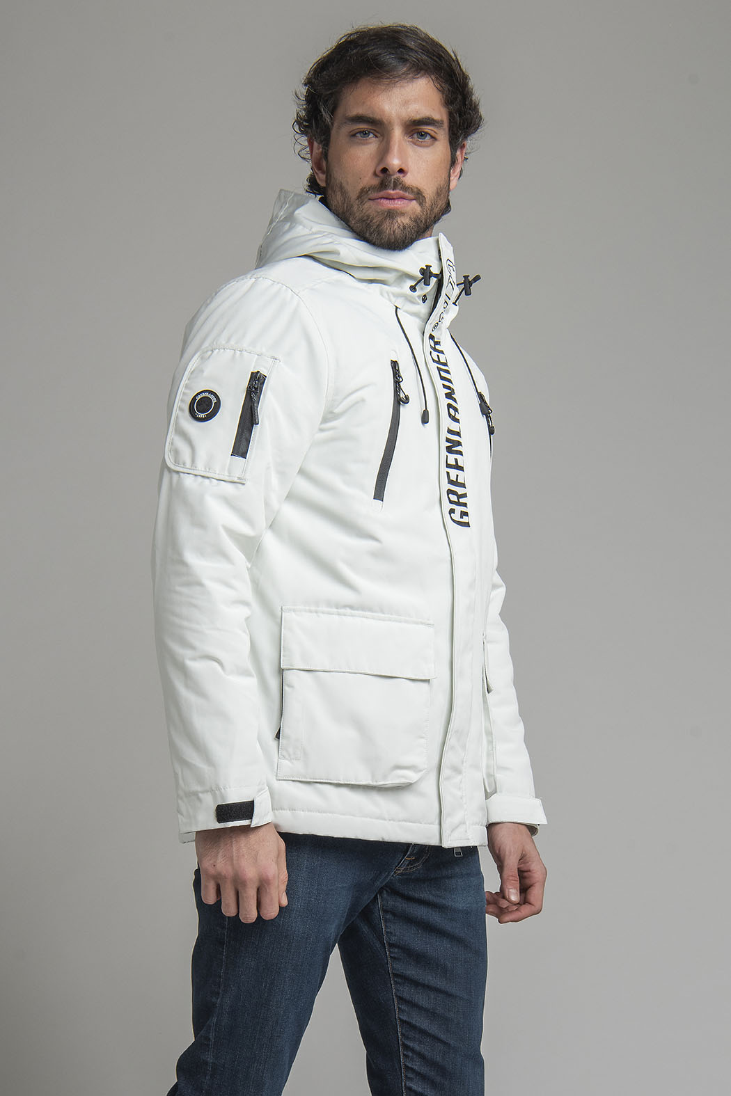 Chamarra Con Capucha Ajustable