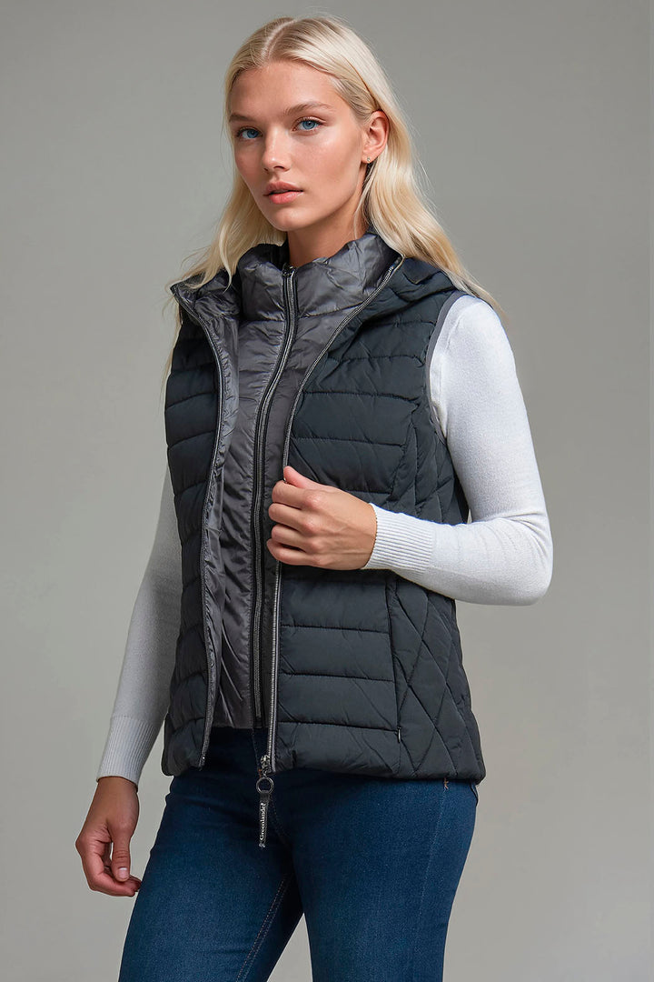 Chaleco Capitonado Con Capucha