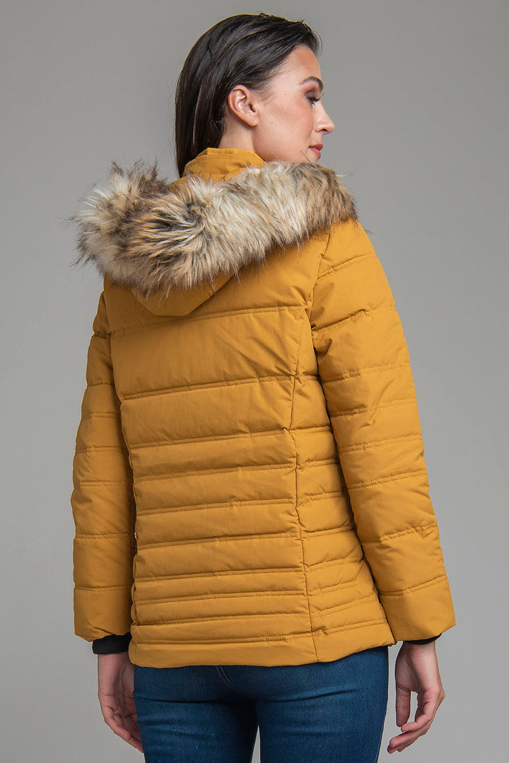 Chamarra Con Peluche En Capucha