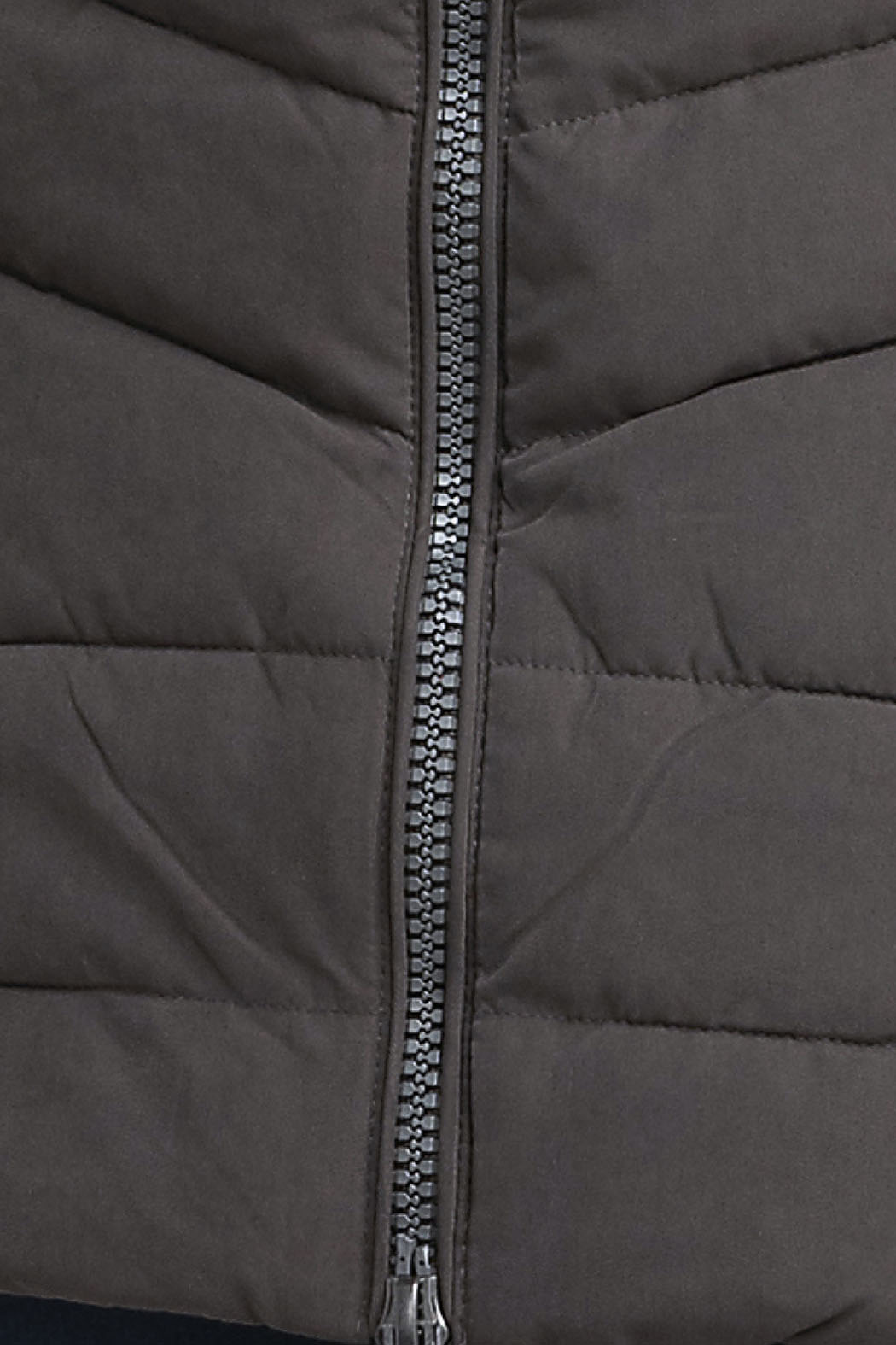 Chamarra Larga Capitonada Con Capucha Desmontable