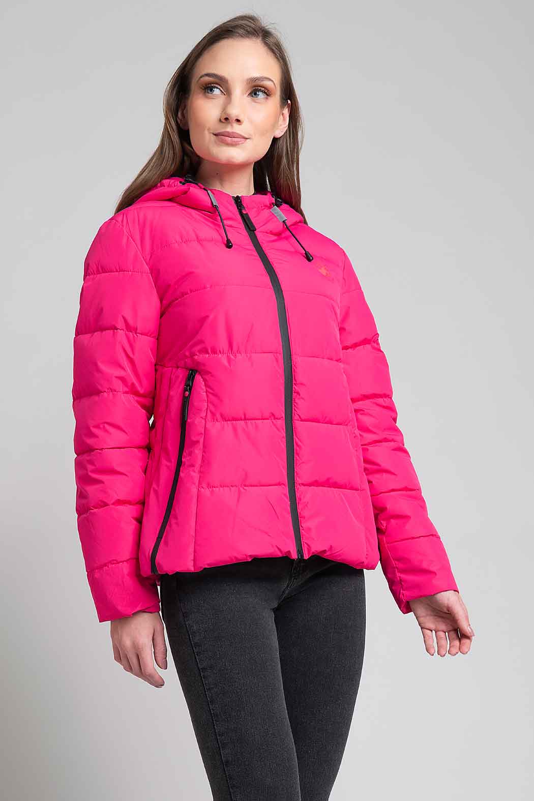 Chamarra Capitonada Con Gorro Ajustable