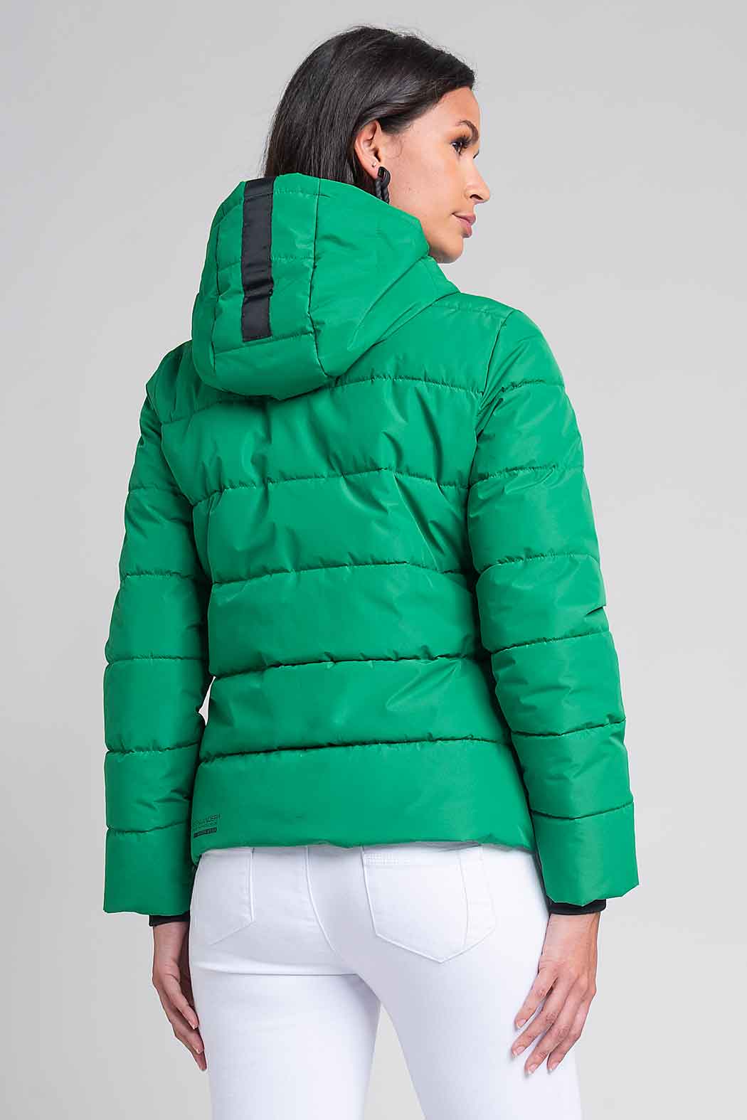 Chamarra Capitonada Con Gorro Ajustable