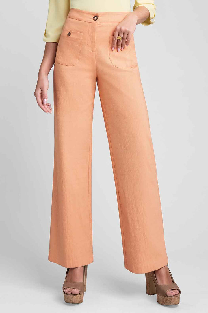 Pantalon Liso Con Botones Al Frente