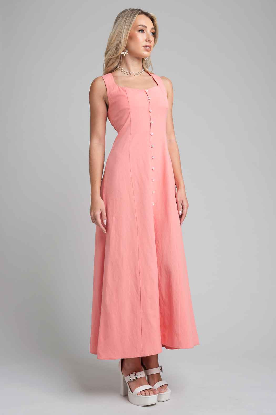 Vestido Sin Mangas Con Botones Al Frente