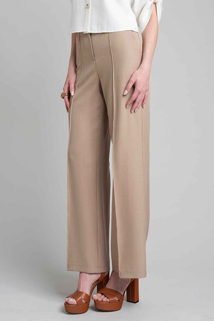 Pantalon Liso Con Pinzas