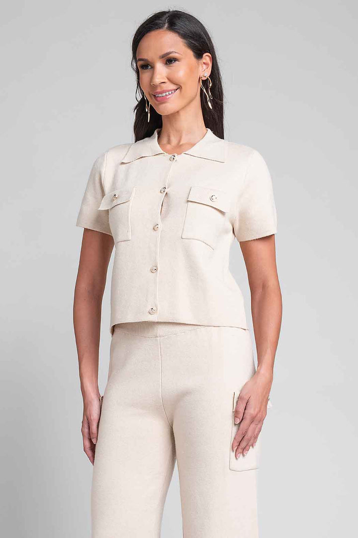 Blusa Corta De Punto Con Bolsas De Parche