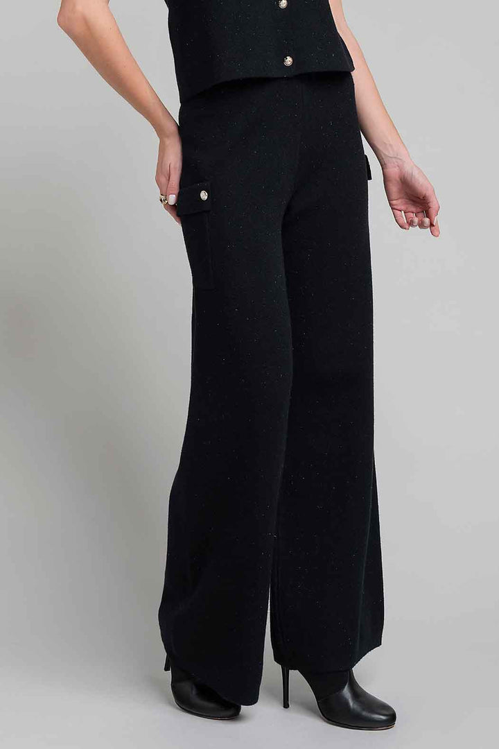 Pantalon De Punto Con Bolsas En Laterales