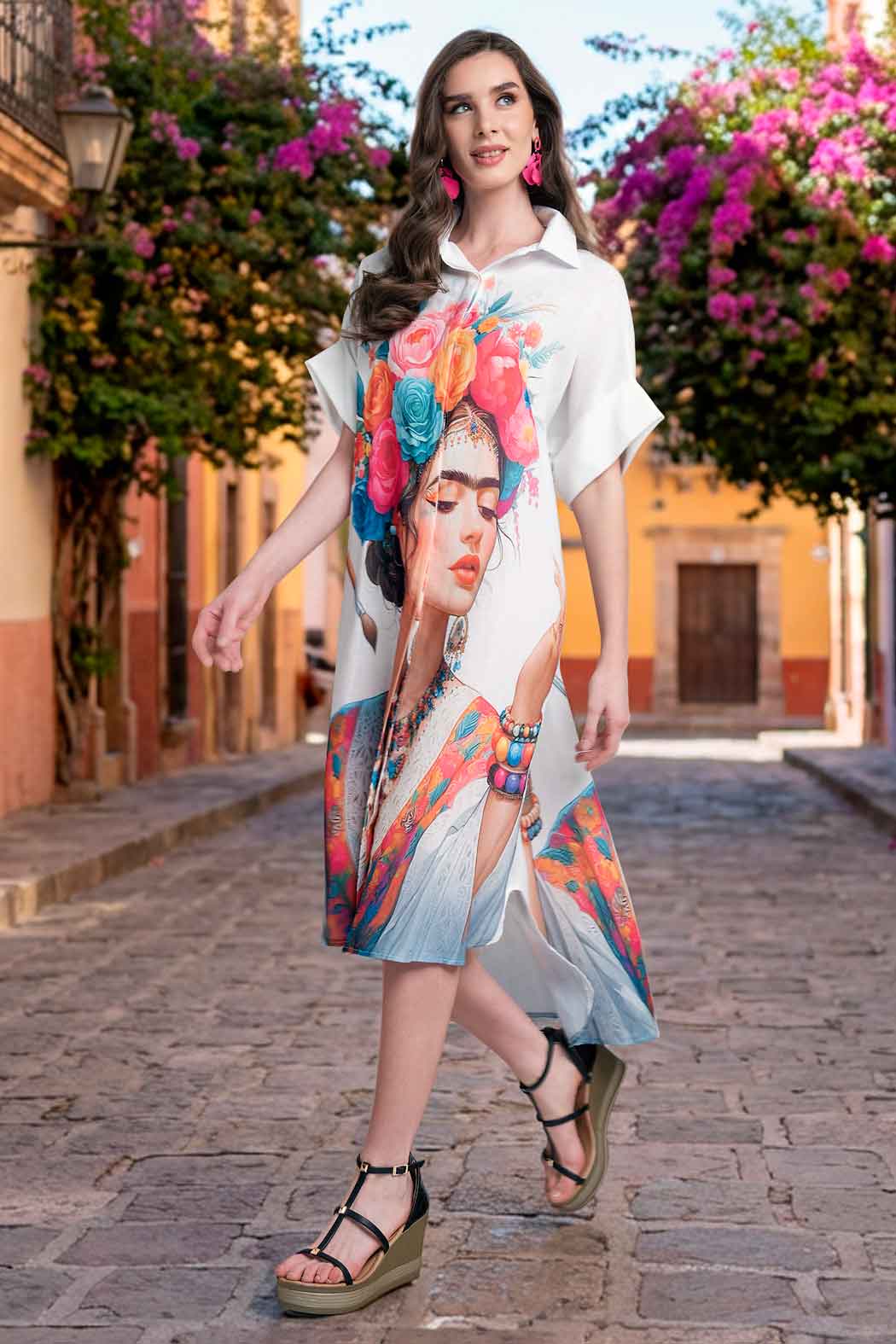Vestido Oversize Estampado Frida Kahlo
