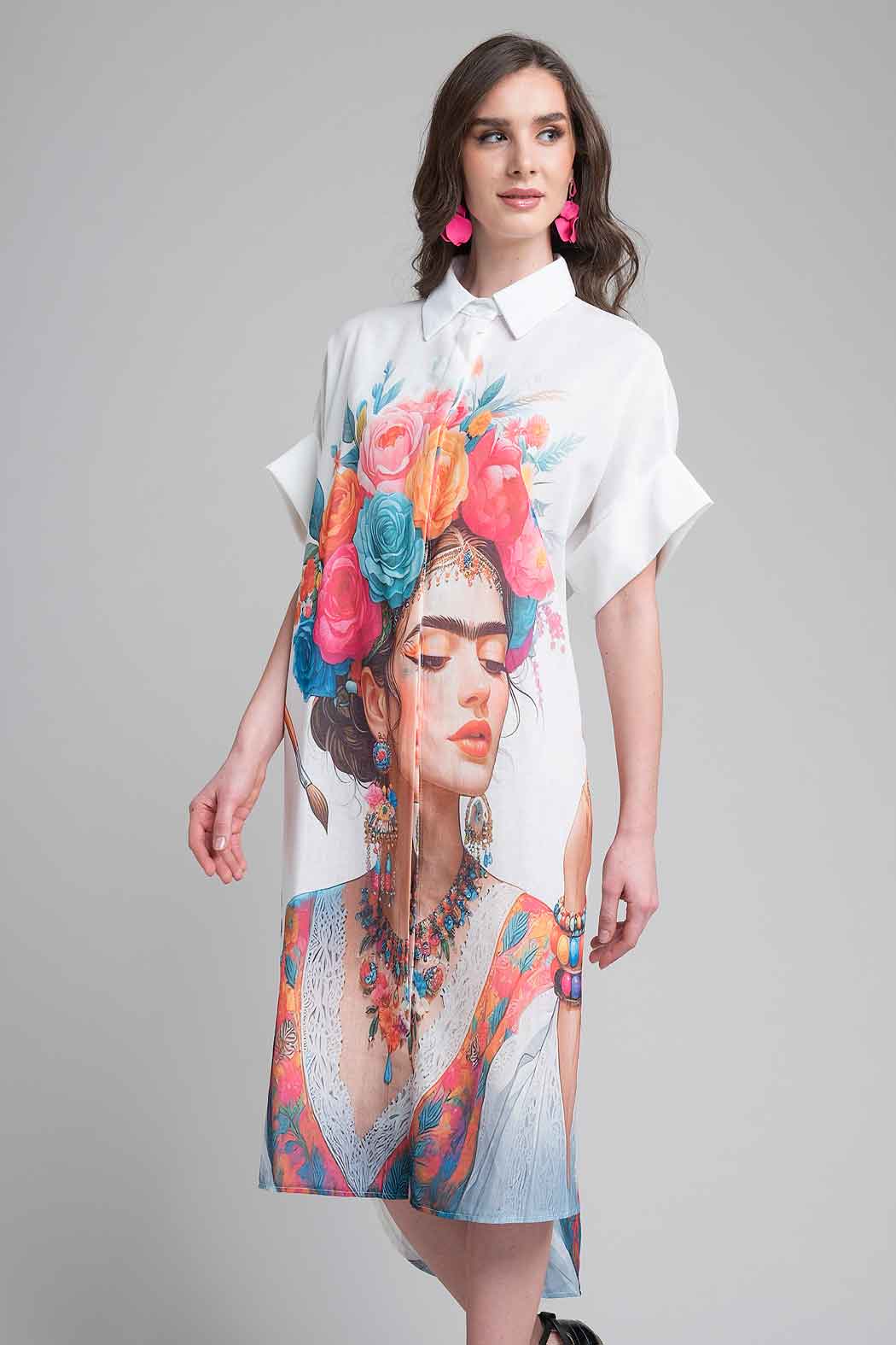 Vestido Oversize Estampado Frida Kahlo