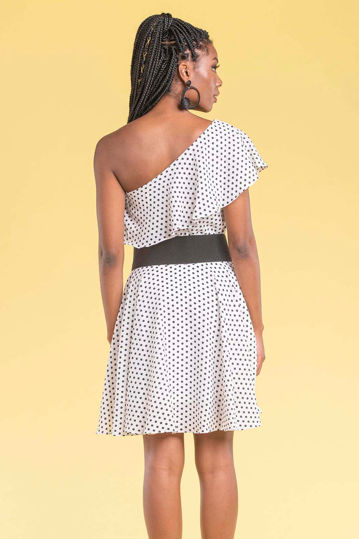 Vestido Con Hombro Descubierto