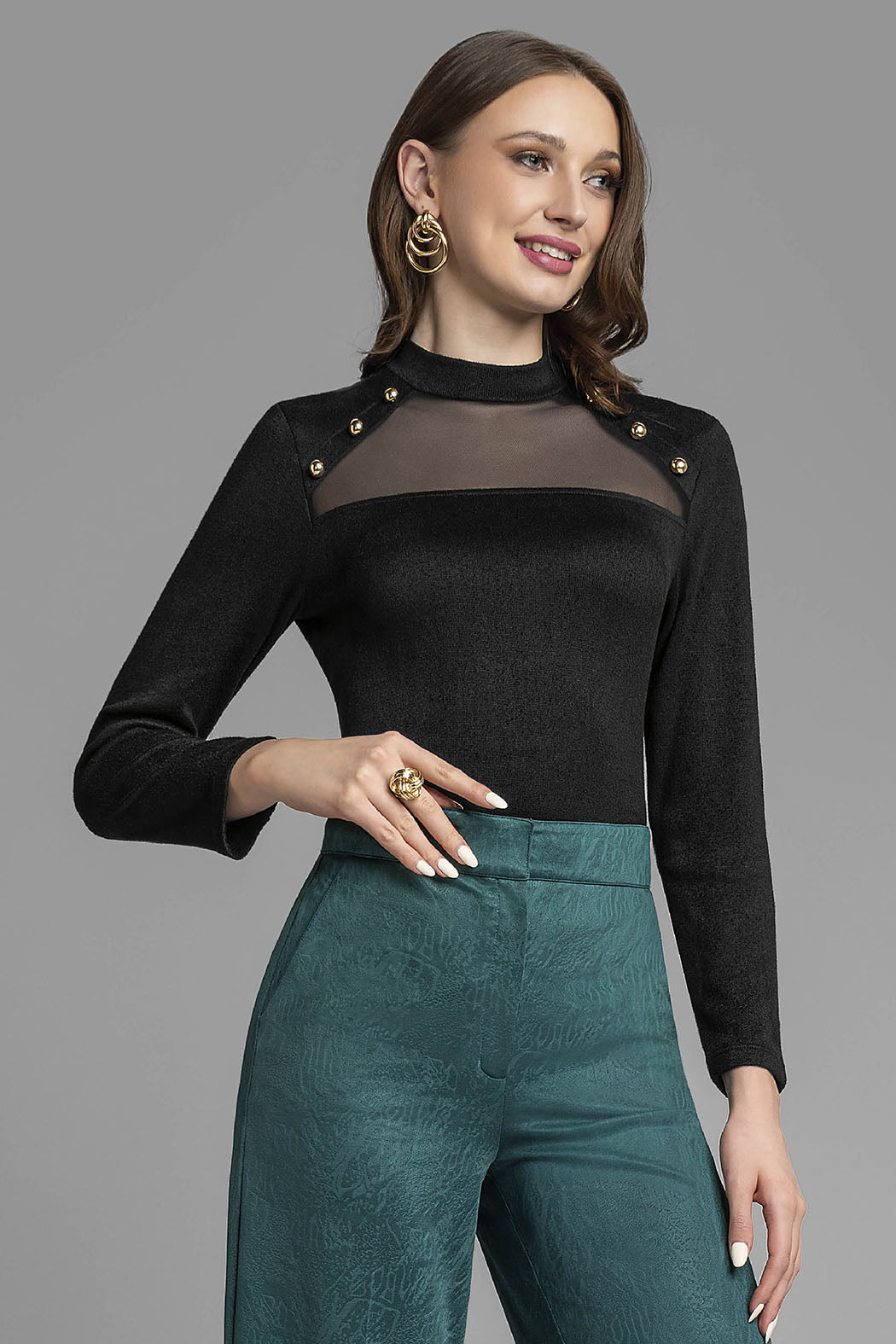 Blusa Manga Larga Y Cuello Alto