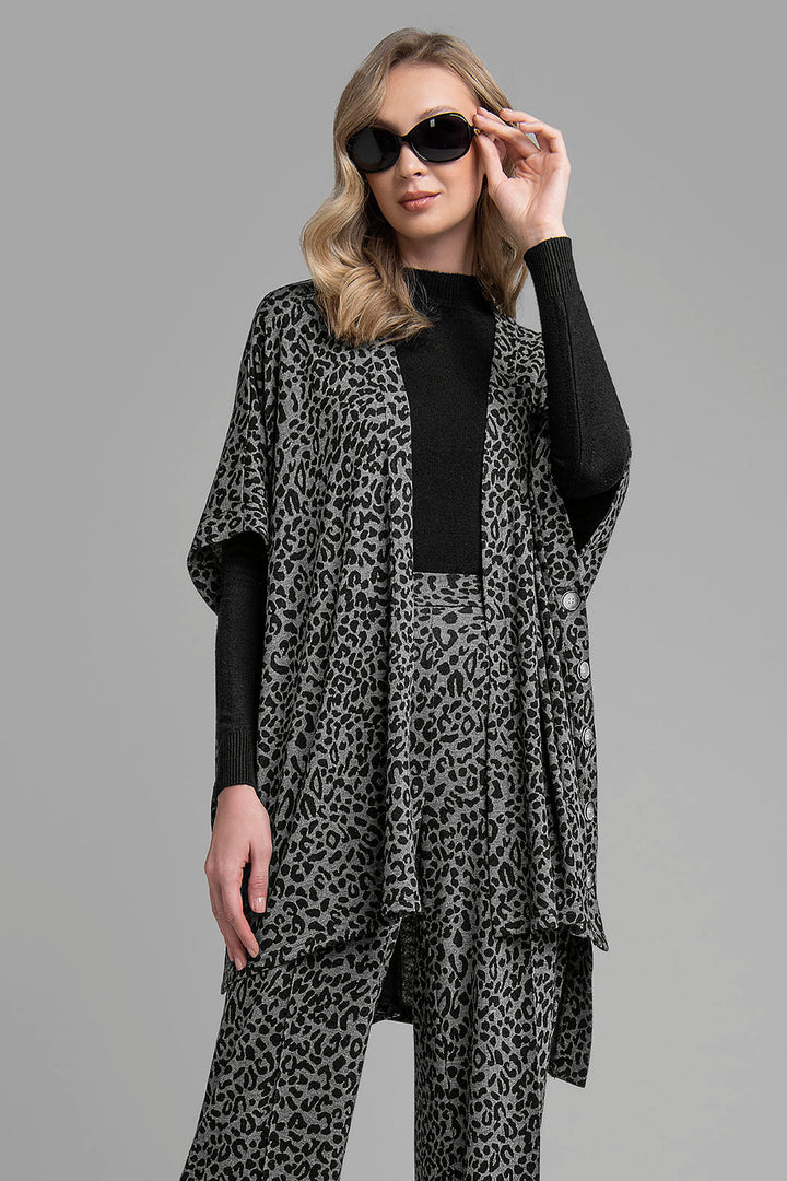 Sueter Largo Estampado De Animal Print