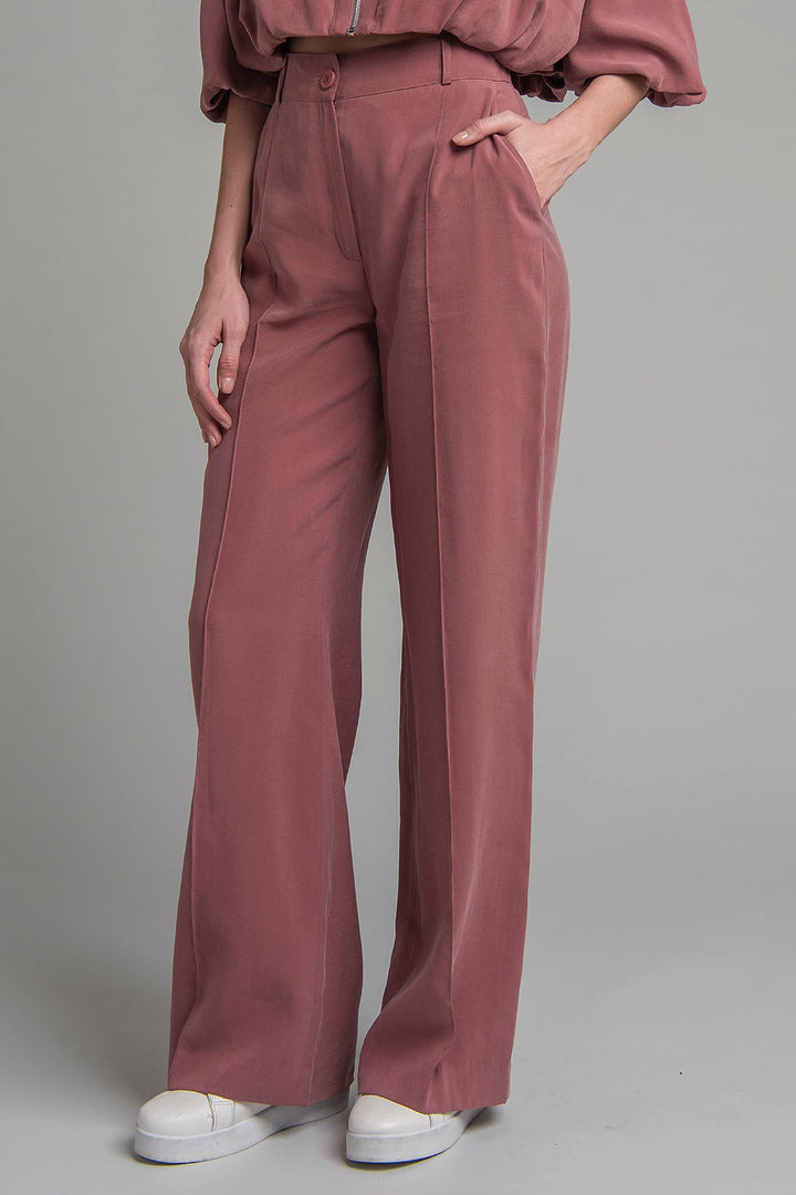 Pantalon Corte Recto Con Bolsas Al Frente