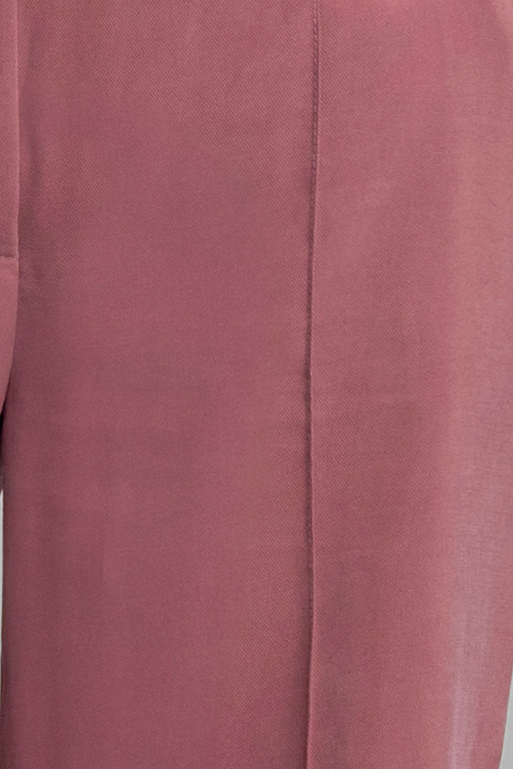 Chamarra Corta Con Cierre Al Frente