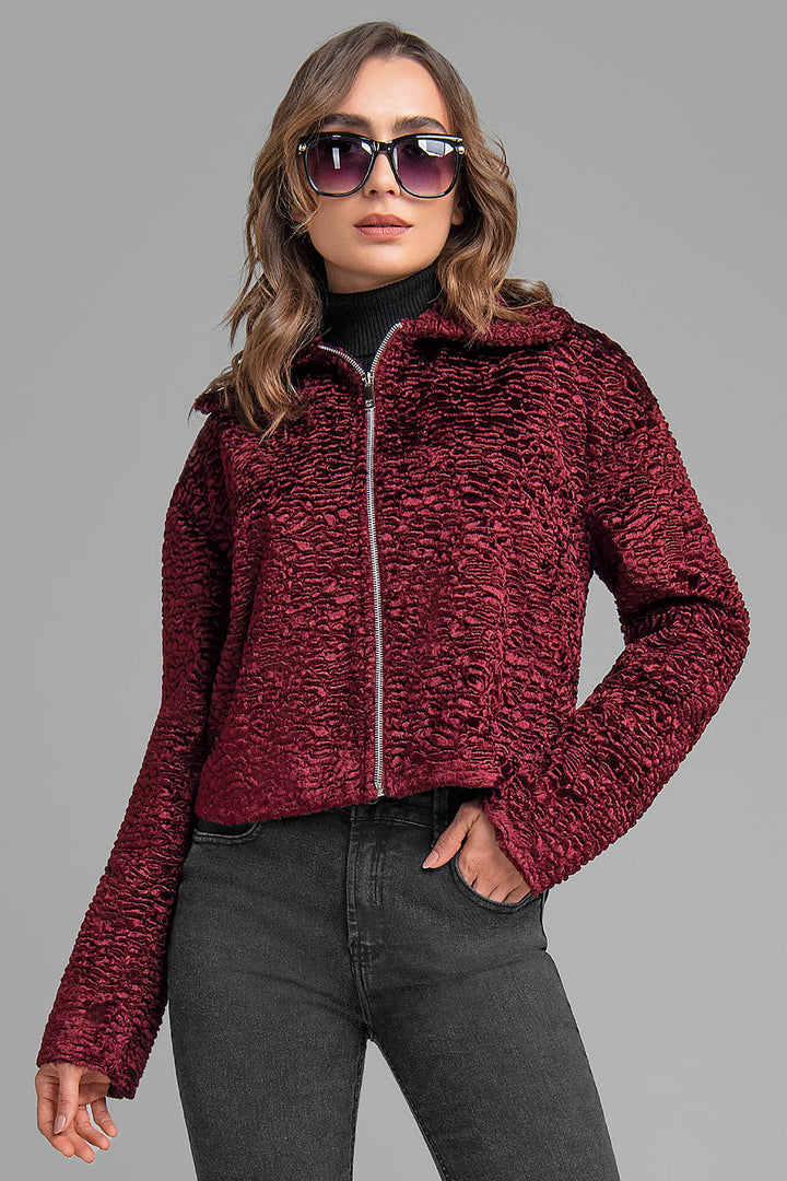 Chamarra De Peluche Con Cierre Al Frente