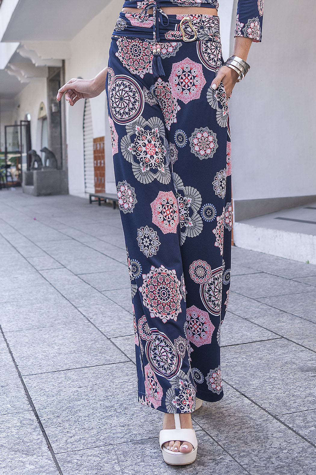 Pantalon Estampado De Flores