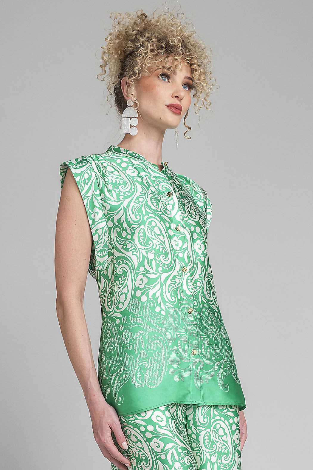 Blusa Sin Mangas Camisera Con Estampado