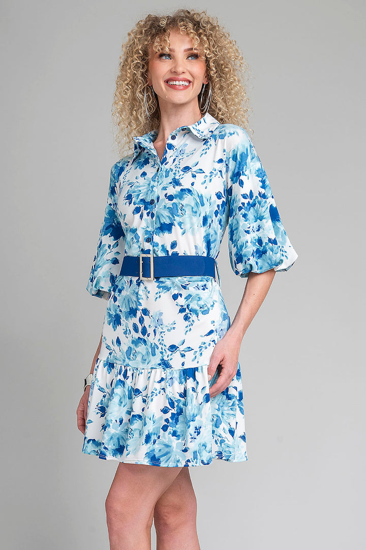 Vestido Con Olan En Falda Y Estampado De Flores