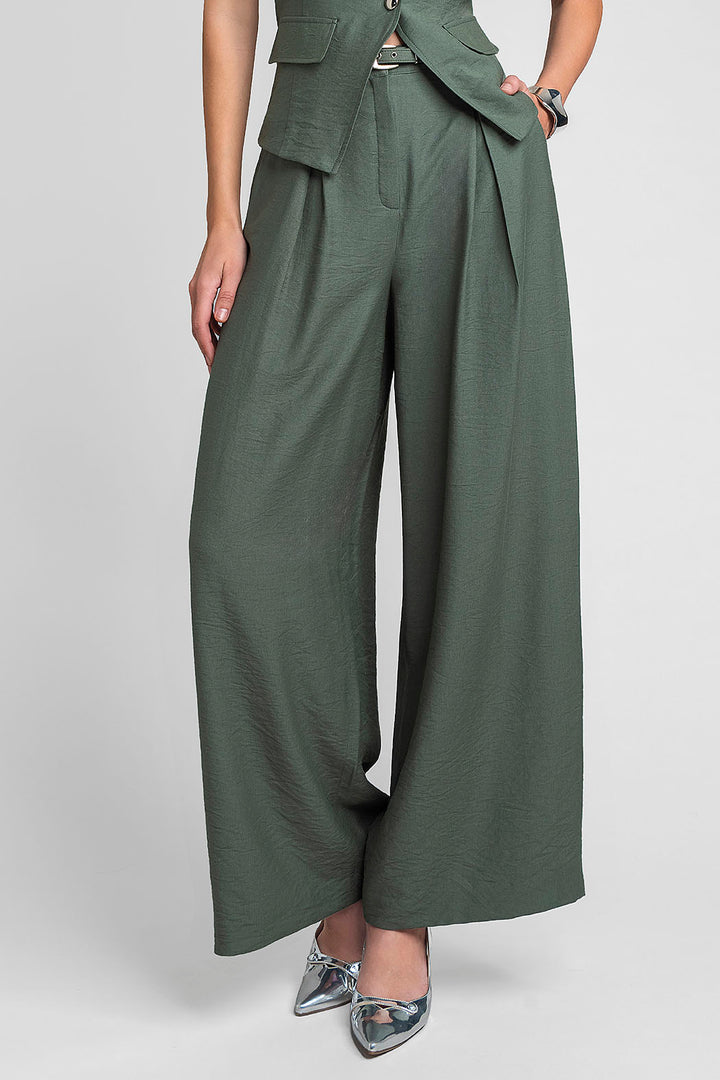 Pantalon Corte Amplio Liso