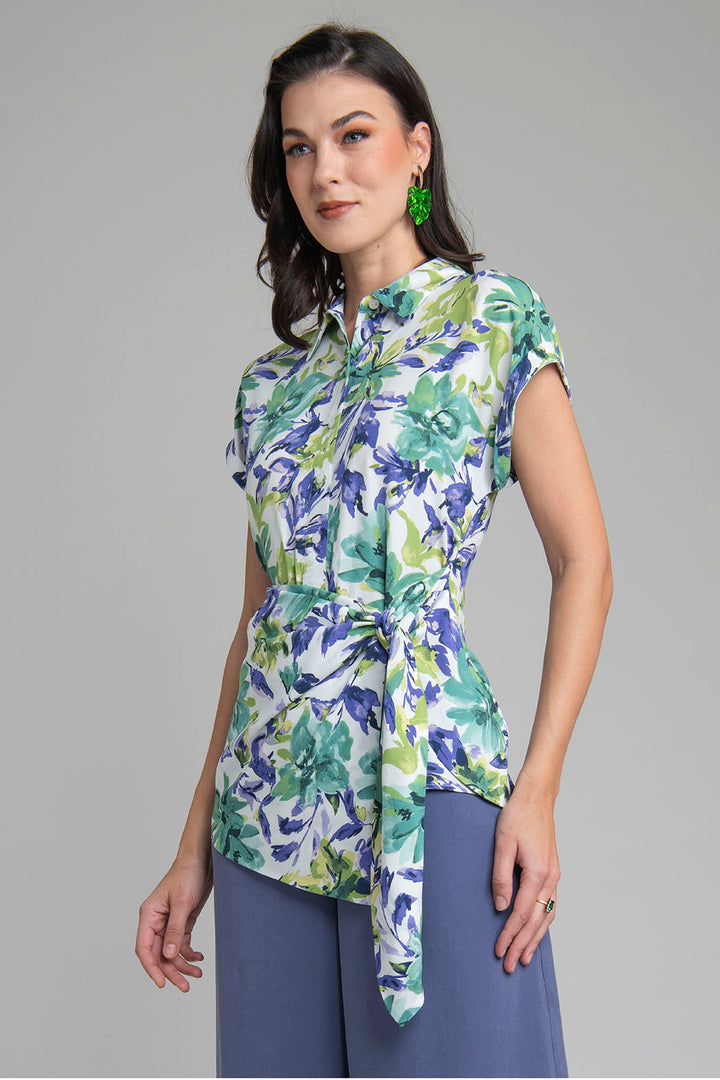 Blusa Estampada Con Amarre En Cintura