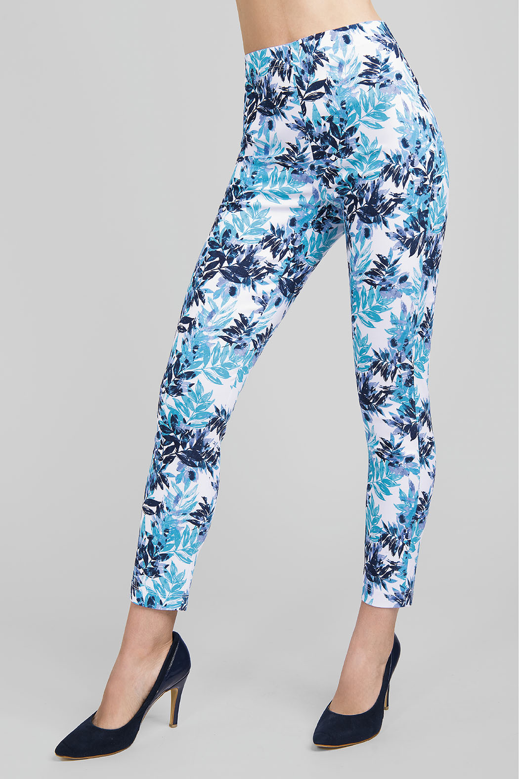 Pantalon Estampado De Hojas