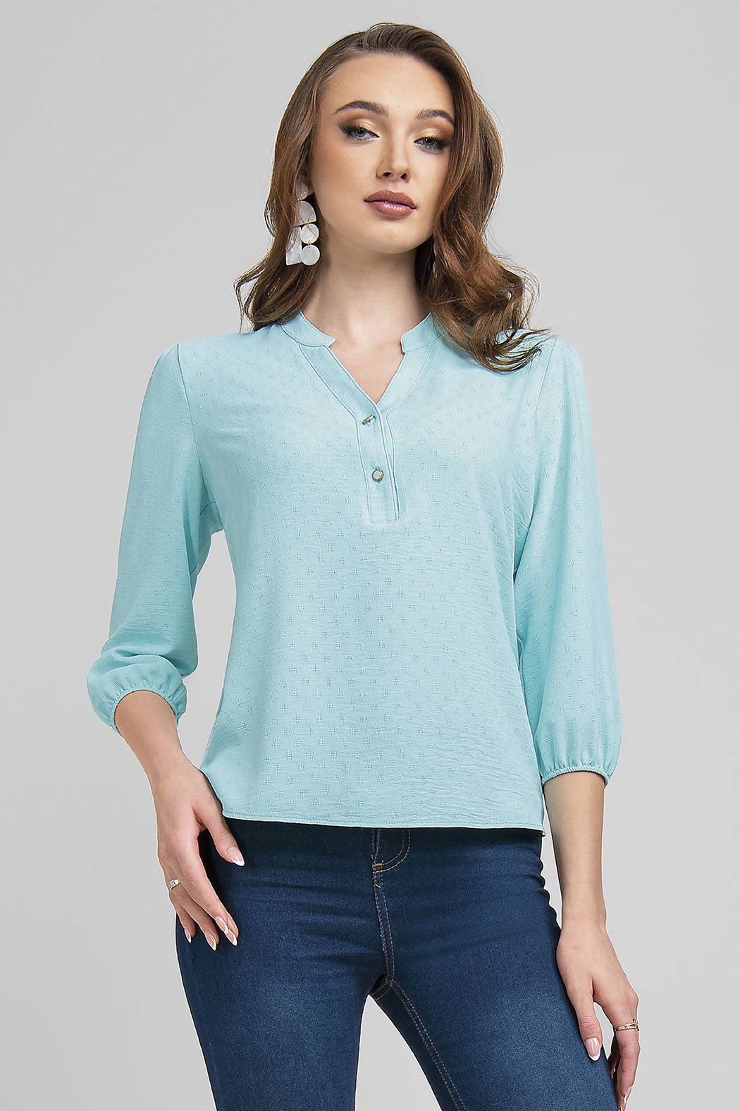 Blusa Lisa Con Botones Al Frente