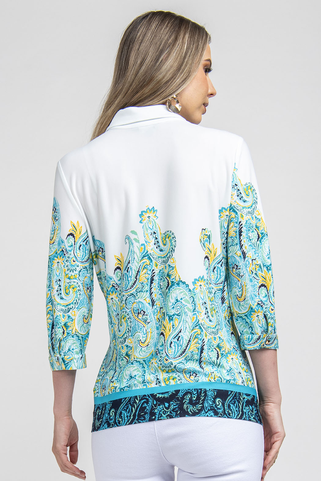 Blusa Estampada Con Botones Al Frente