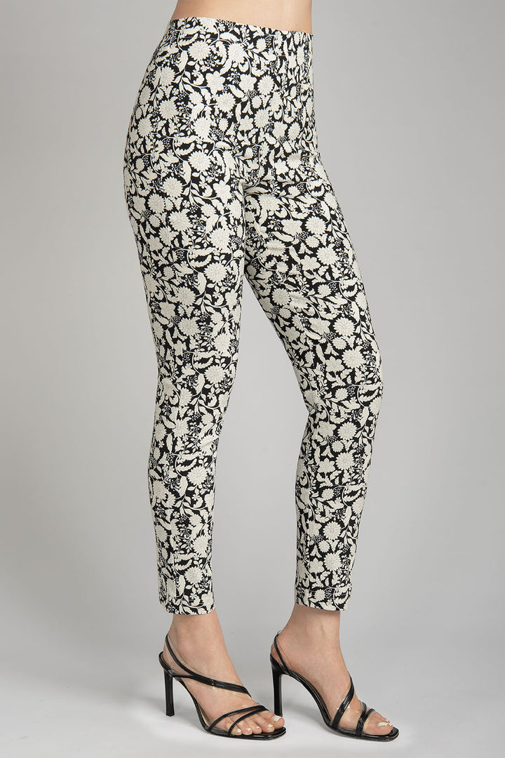 Pantalon Estampado Floral Cintura Media Y Corte Skinny