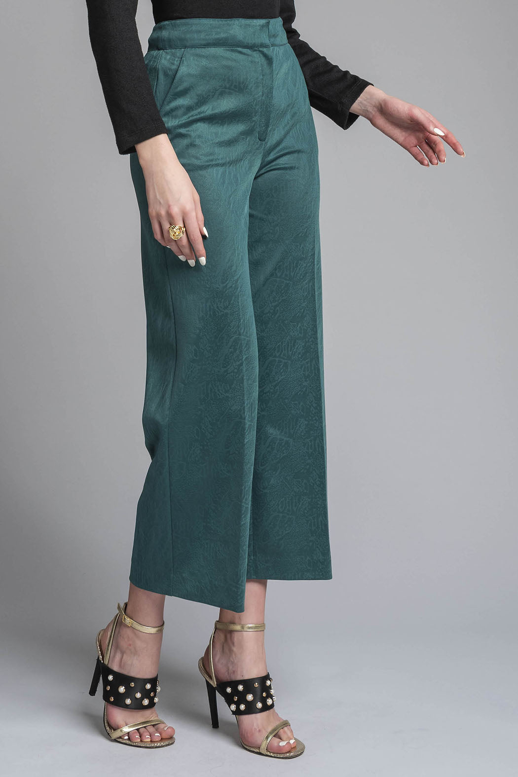 Pantalon Liso Corte Recto