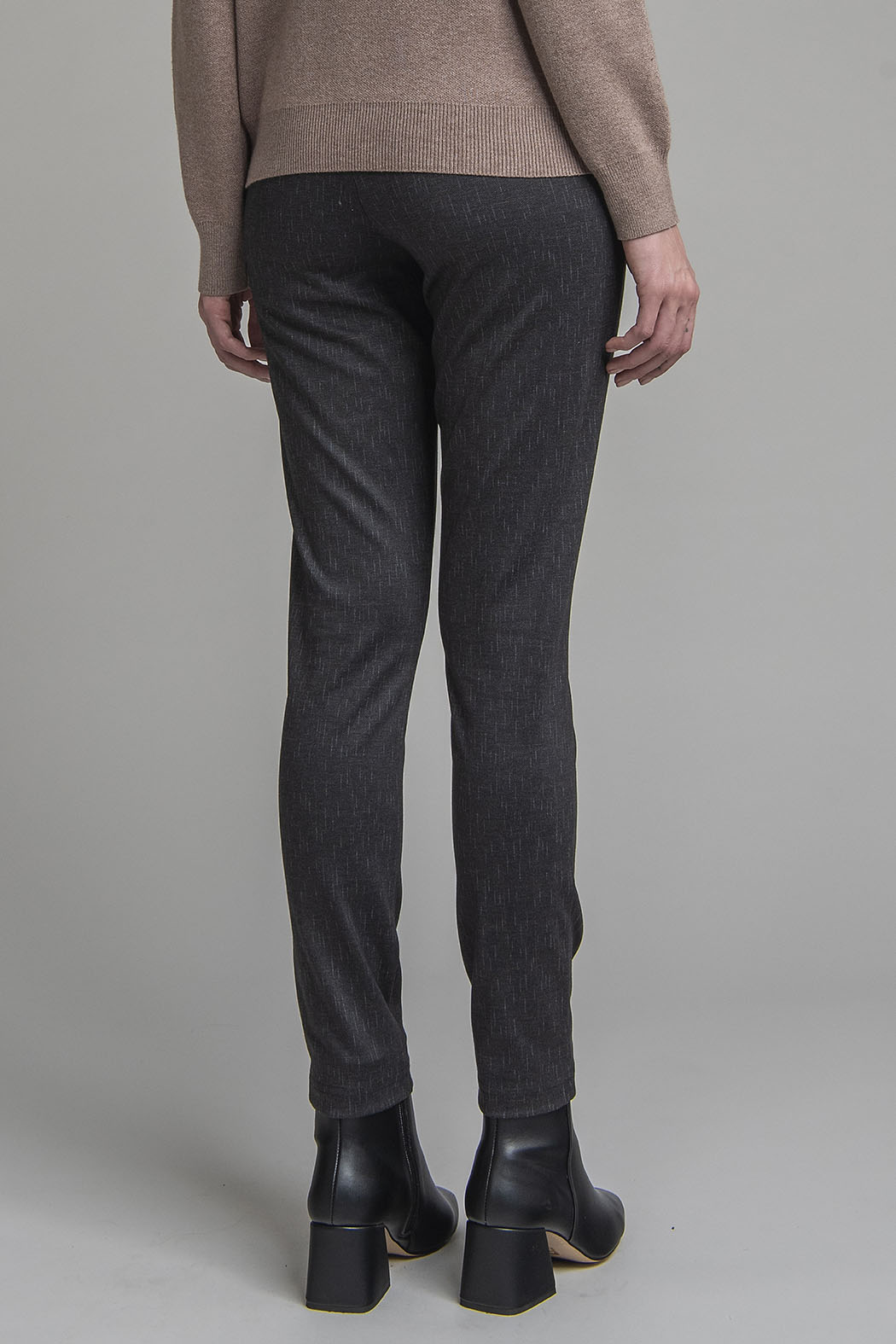 Pantalon Estampado Corte Recto