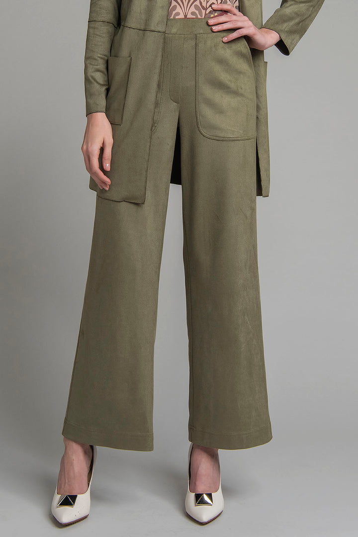 Pantalon De Gamusa Corte Recto