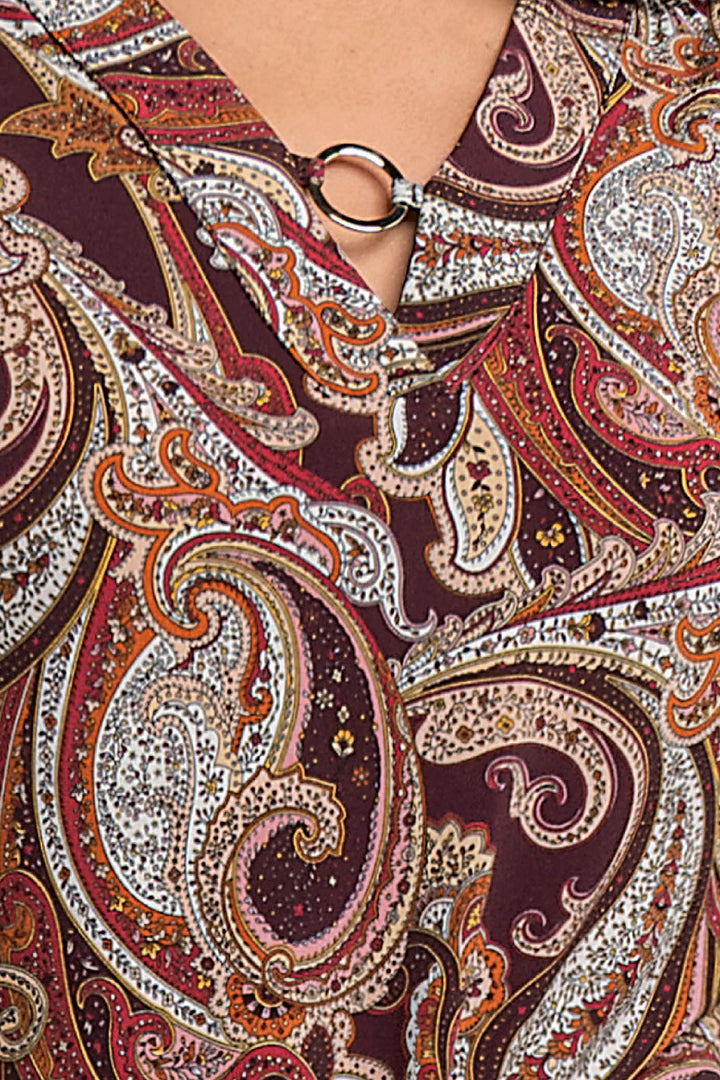 Blusa Con Escote En V Y Mangas Con Herraje