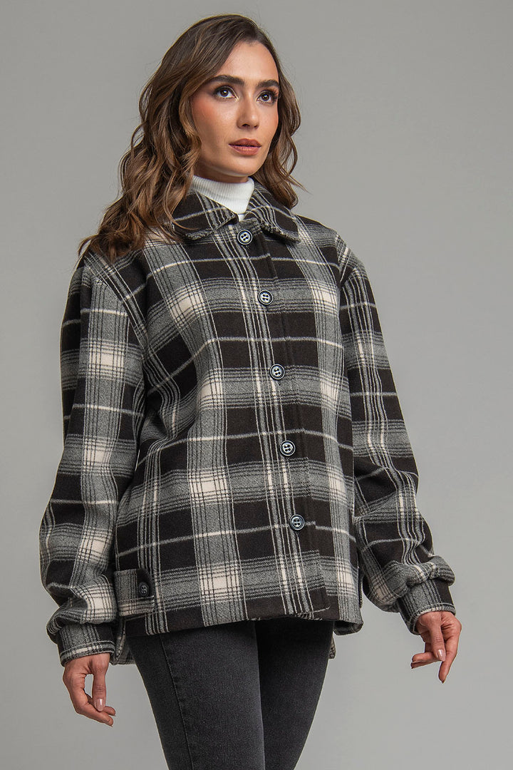 Abrigo De Cuadros Y Botones Al Frente