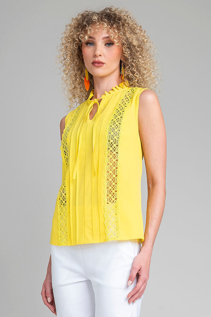 Blusa Sin Mangas Con Detalles Bordados