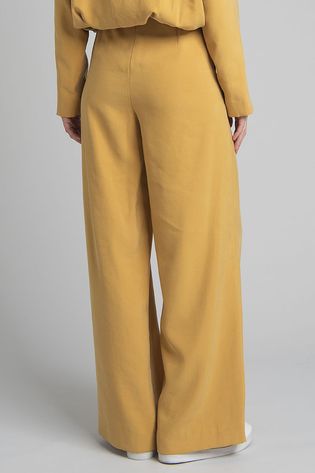 Pantalon Liso Corte Recto