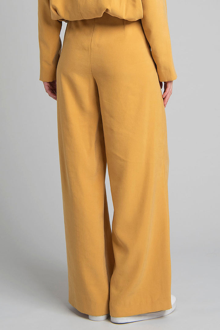 Pantalon Liso Corte Recto