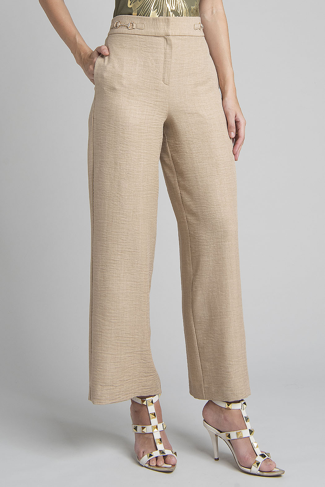 Pantalon Corte Recto Y Cintura Alta