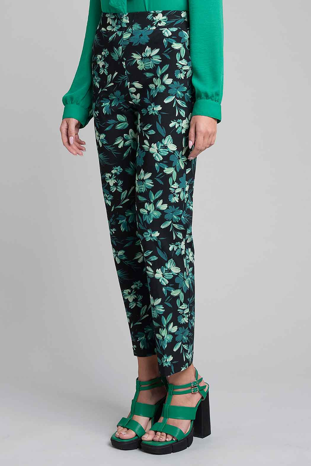 Pantalon Estampado Floral Corte Recto