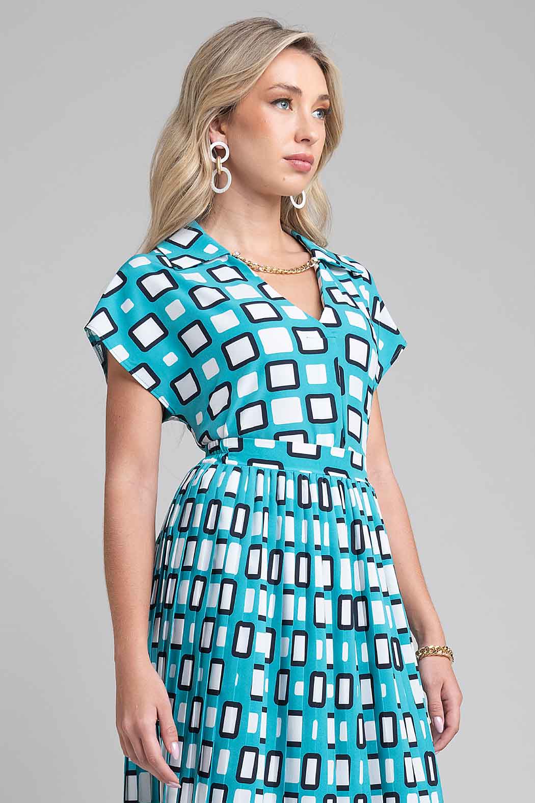 Blusa Estampada Con Manga Corta