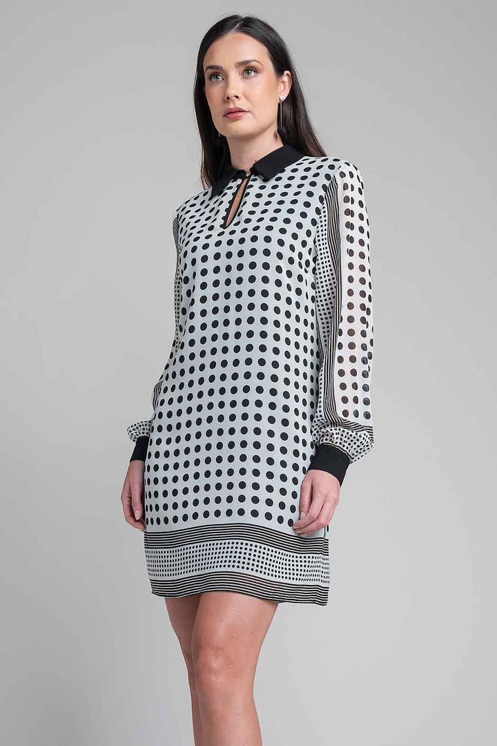 Vestido Con Cuello Camisero Y Estampado De Lunares