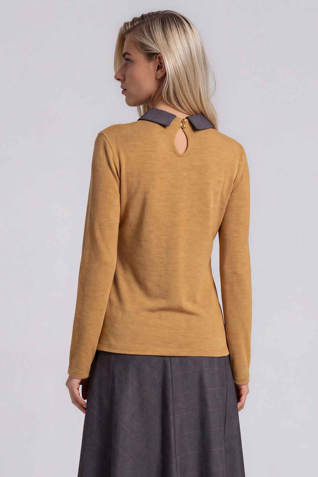 Blusa Manga Larga Con Cuello Desmontable