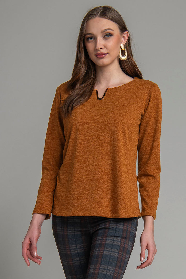Blusa De Punto Con Hebilla