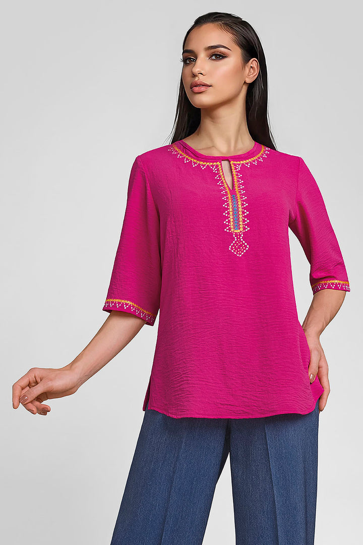 Blusa Con Manga 3/4 Y Detalles Bordados