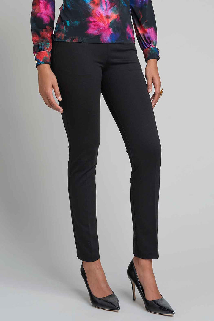 Pantalon Corte Recto Con Cierre En Bolsas