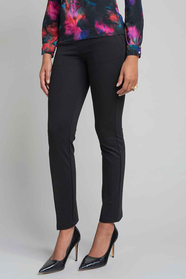 Pantalon Corte Recto Con Cierre En Bolsas