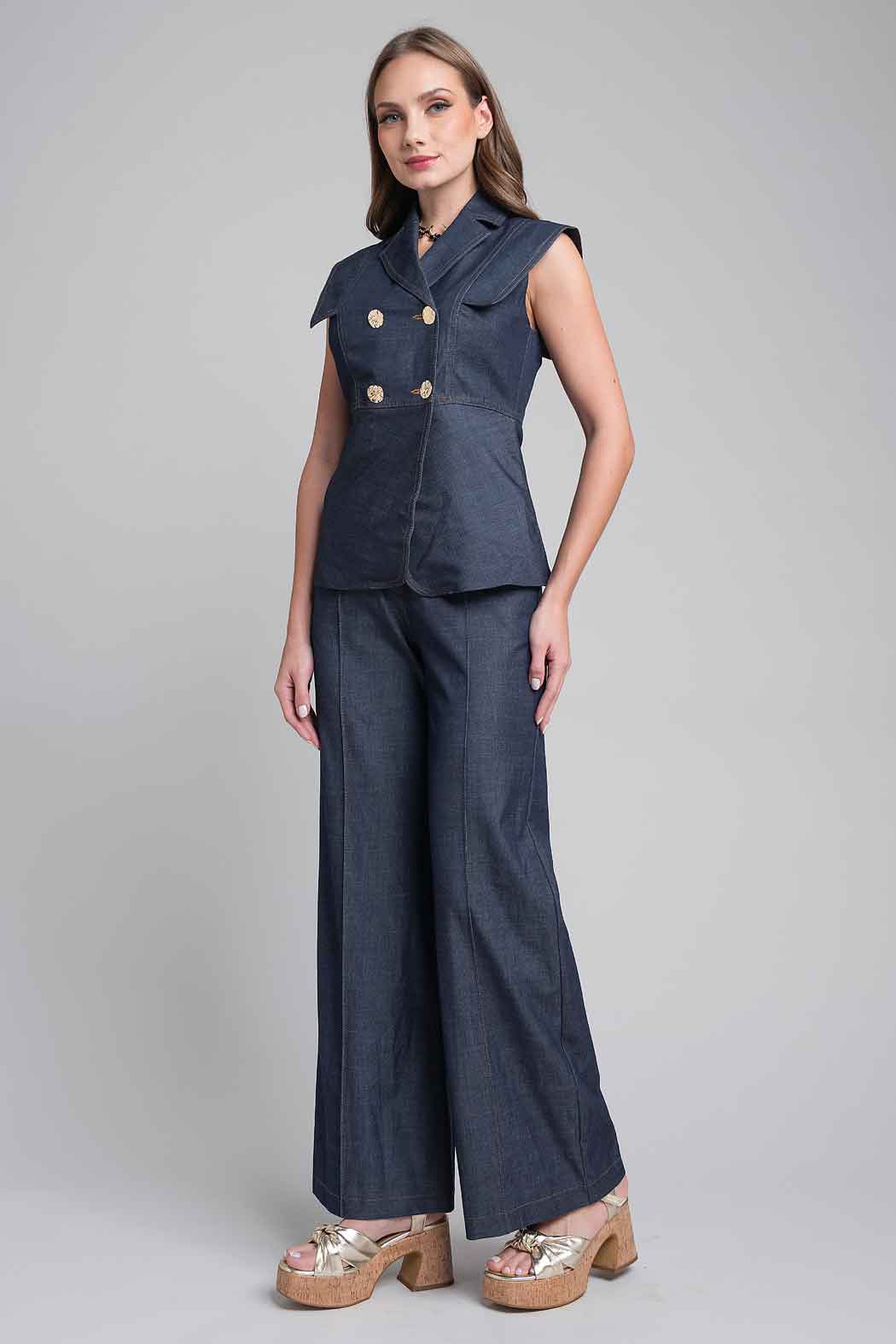 Conjunto De Pantalon Con Chaleco De Mezclilla