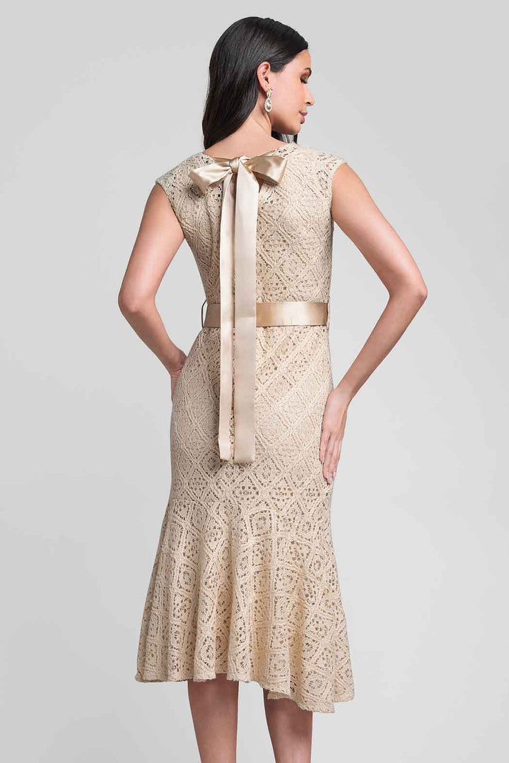 Vestido Crochet Con Cinturon