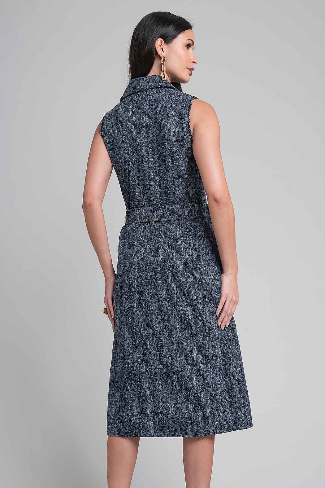 Vestido Midi Con Carteras Y Hebilla En Contraste